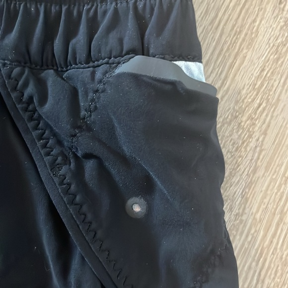 REVERSIBLE Lululemon Swim Shorts EUC - Picture 4 of 13